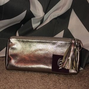small makeup bag